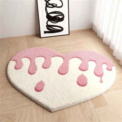 Plišasta preproga v obliki ljubezni